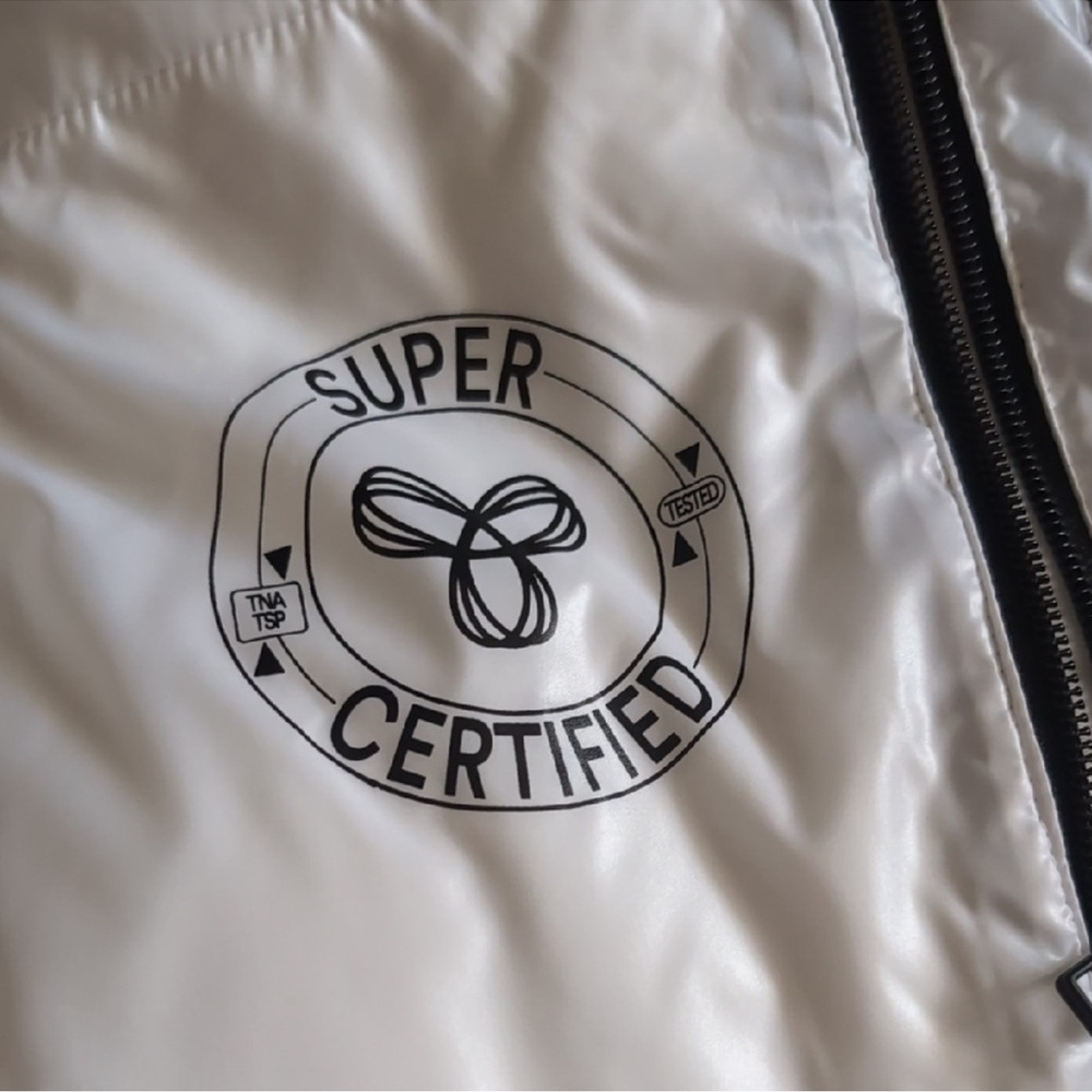 Aritzia TNA SuperPuff Vest White - Picture 5 of 7